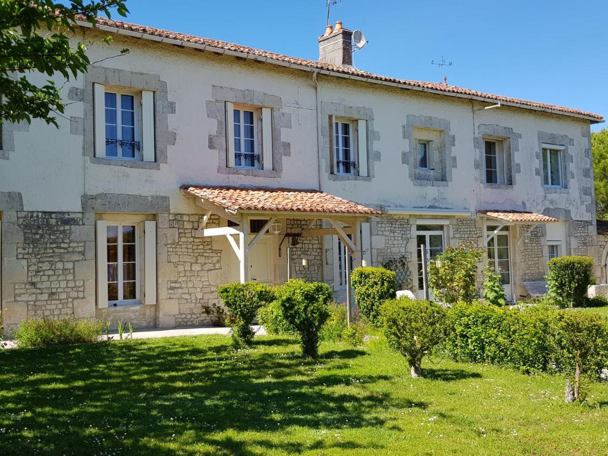 Domaine De Pelouaille - Chambre D'Hotes Saint-Jean-dʼAngély 외부 사진